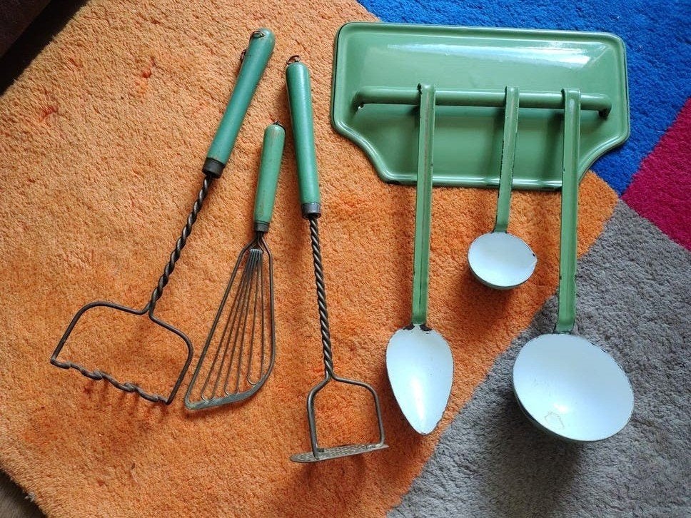 Unieke vintage keukenhulpjes set met rekje - Groen emaille, Ophalen of Verzenden