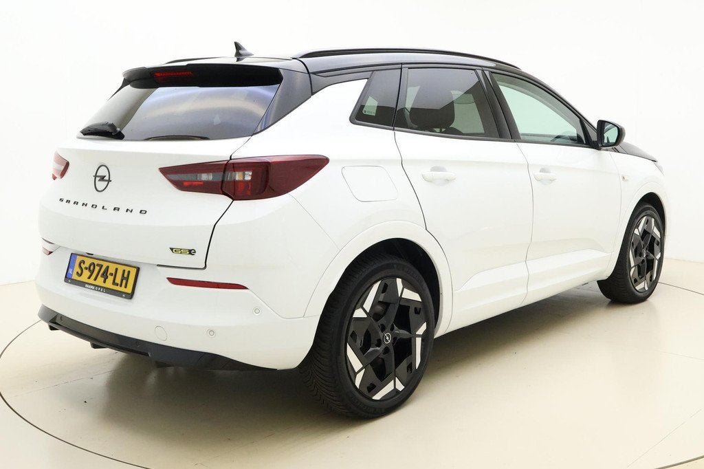 Opel Grandland 1.6 Turbo Plug-In Hybrid 300pk 4x4 GSe | Adap, Auto's, Opel, Euro 6, 4 cilinders, 1776 kg, Wit