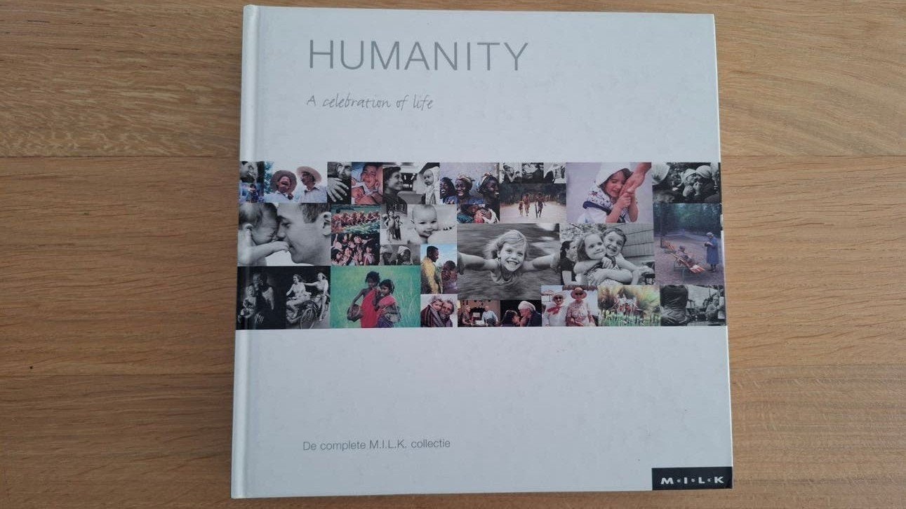 Humanity: A Celebration of Life - Fotoboek, Ophalen of Verzenden, Zo goed als nieuw, Fotografie algemeen, M.I.L.K. Collection