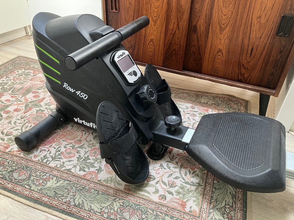 Roeimachine, Sport en Fitness, Ophalen, Kunststof, Gebruikt, Roeitrainer