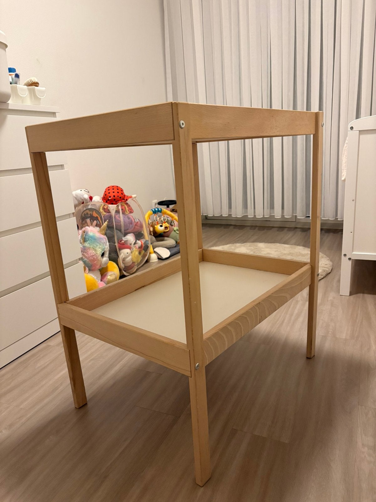 Houten Luiertafel + aankleedkussen