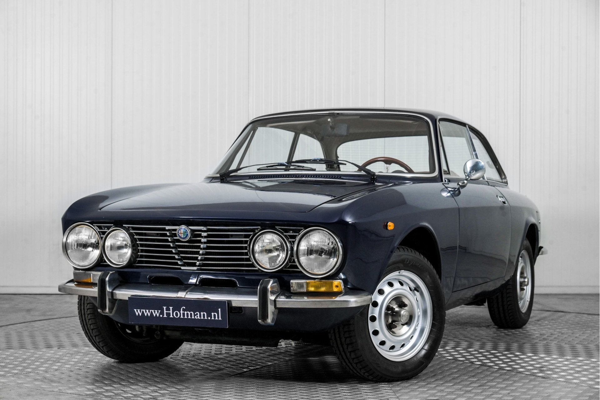 Alfa Romeo GT 1300 Junior only 2 owners (bj 1976), Achterwielaandrijving, Gebruikt, 4 cilinders, Blauw