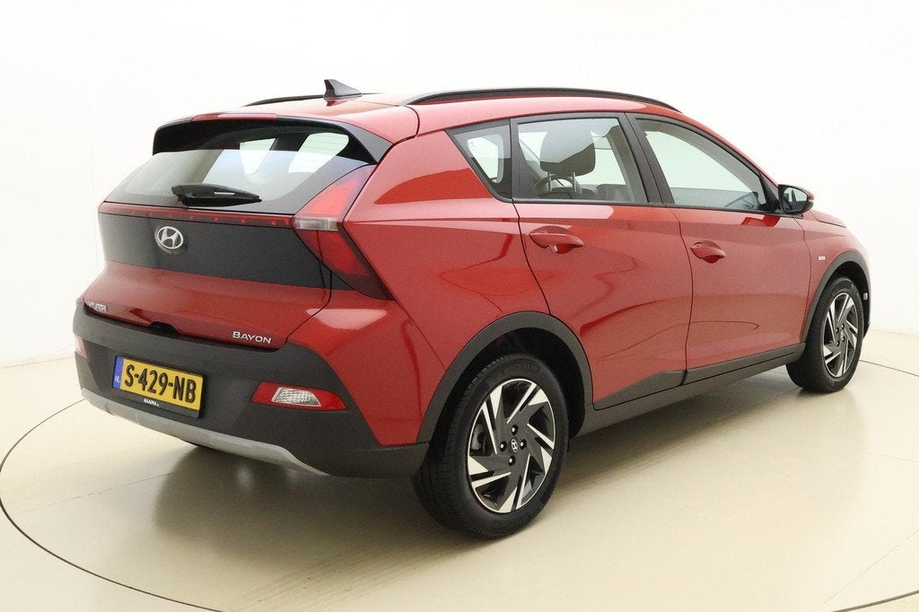 Hyundai Bayon 1.0 T-GDI 100pk Comfort | Navigatie via APP |, Auto's, Hyundai, Voorwielaandrijving, Gebruikt, Euro 6, 1095 kg
