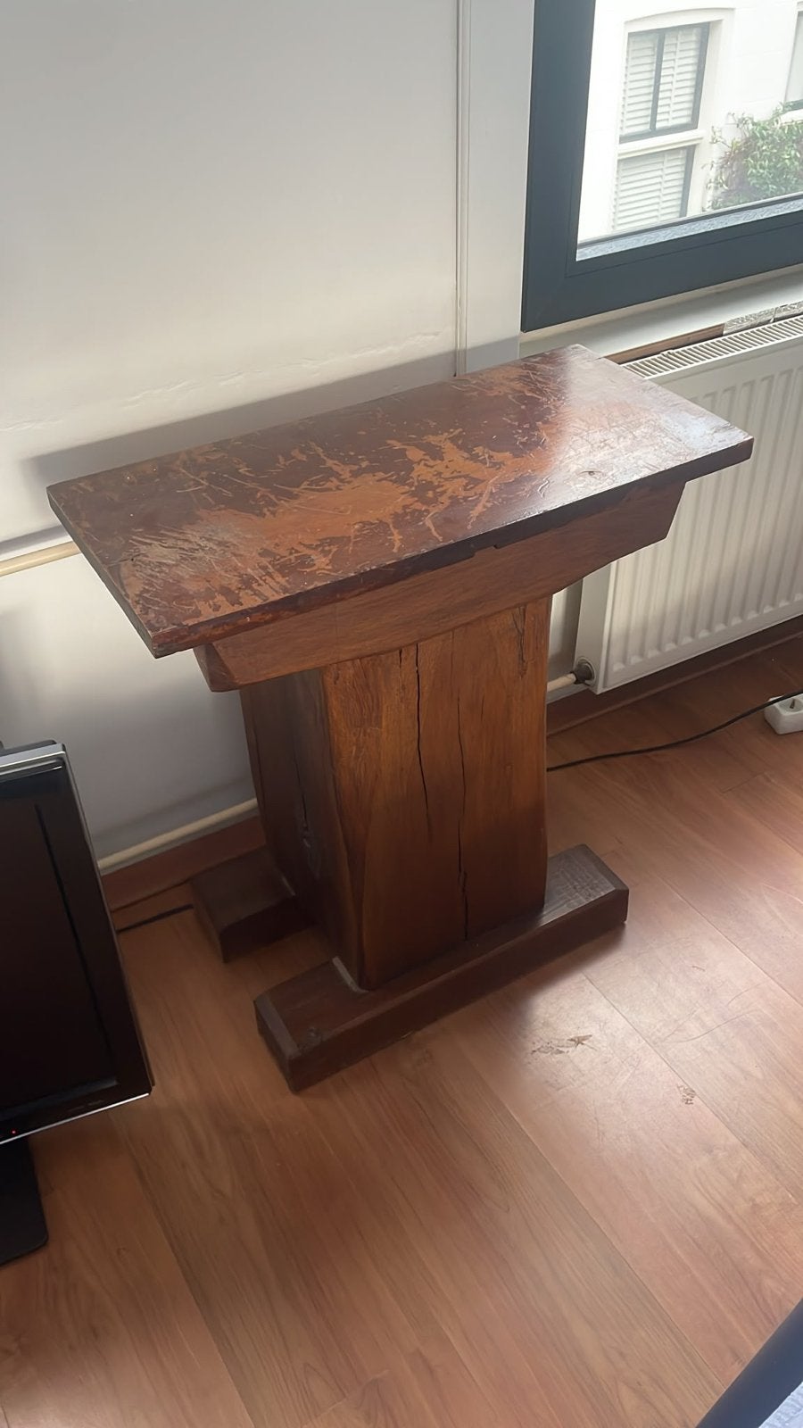 Massief houten tv meubel, 68 cm hoog, Ophalen