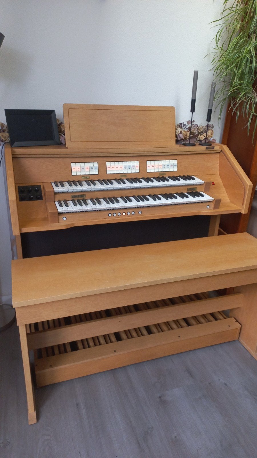 Content Etude 30 orgel elektronische eiken, Ophalen, Zo goed als nieuw, 2 klavieren, Orgel