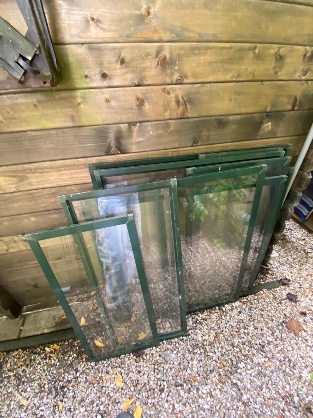 Foto 4 van Voliere aluminium met voorzetramen.