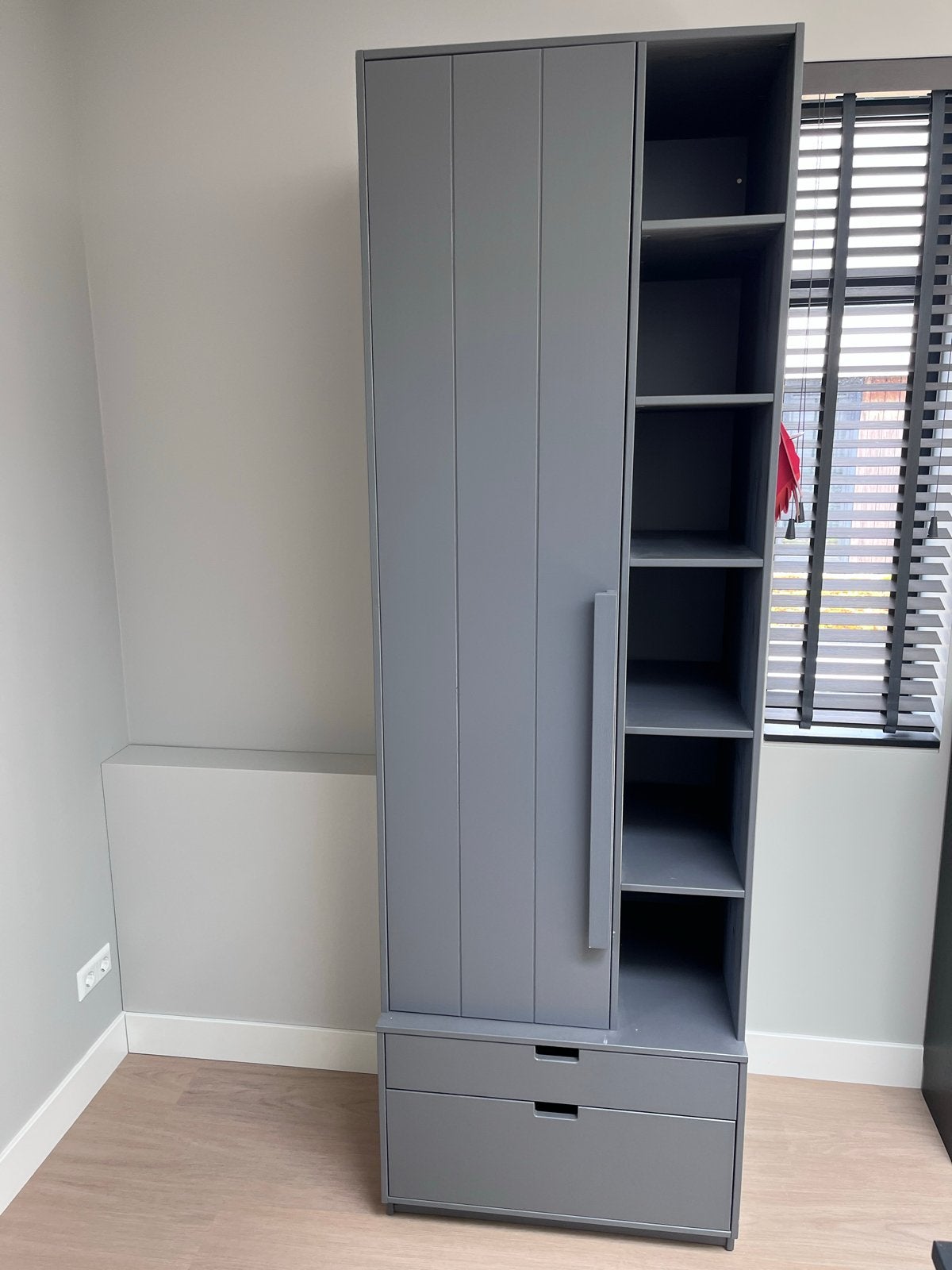 Grijze kledingkast met roede, lades en planken, Huis en Inrichting, Gebruikt, 200 cm of meer, 50 tot 100 cm, Grenenhout