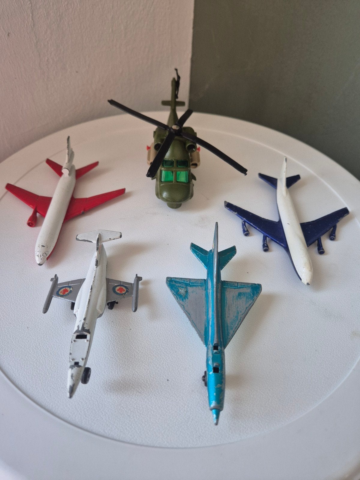 Vintage Matchbox Sky Busters – 4 vliegtuigen + helikopter –, Ophalen, Gebruikt, Schaalmodel