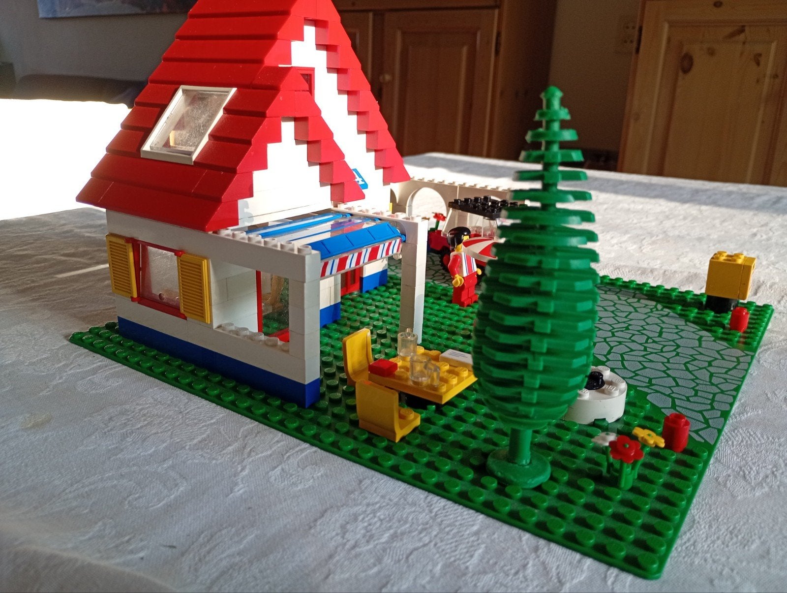 Vintage LEGO Huis met tuin en auto, Ophalen of Verzenden, Gebruikt