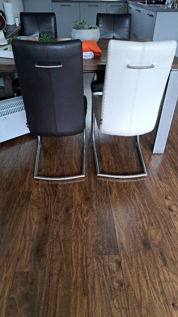4 Henders en Hazel lederen eetkamerstoelen, Ophalen, Gebruikt, Bruin, HENDERS EN HAZEL