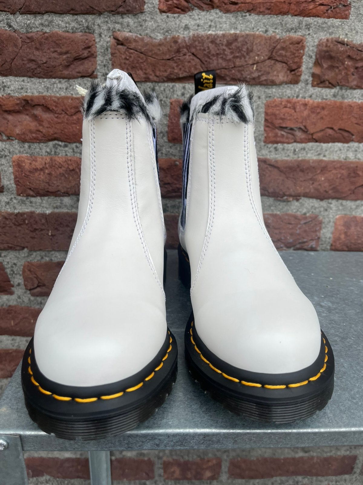 Dr. Martens 2976 Leonore Zebra maat 36, Kleding | Dames, Dr. Martens, -, Wit, -