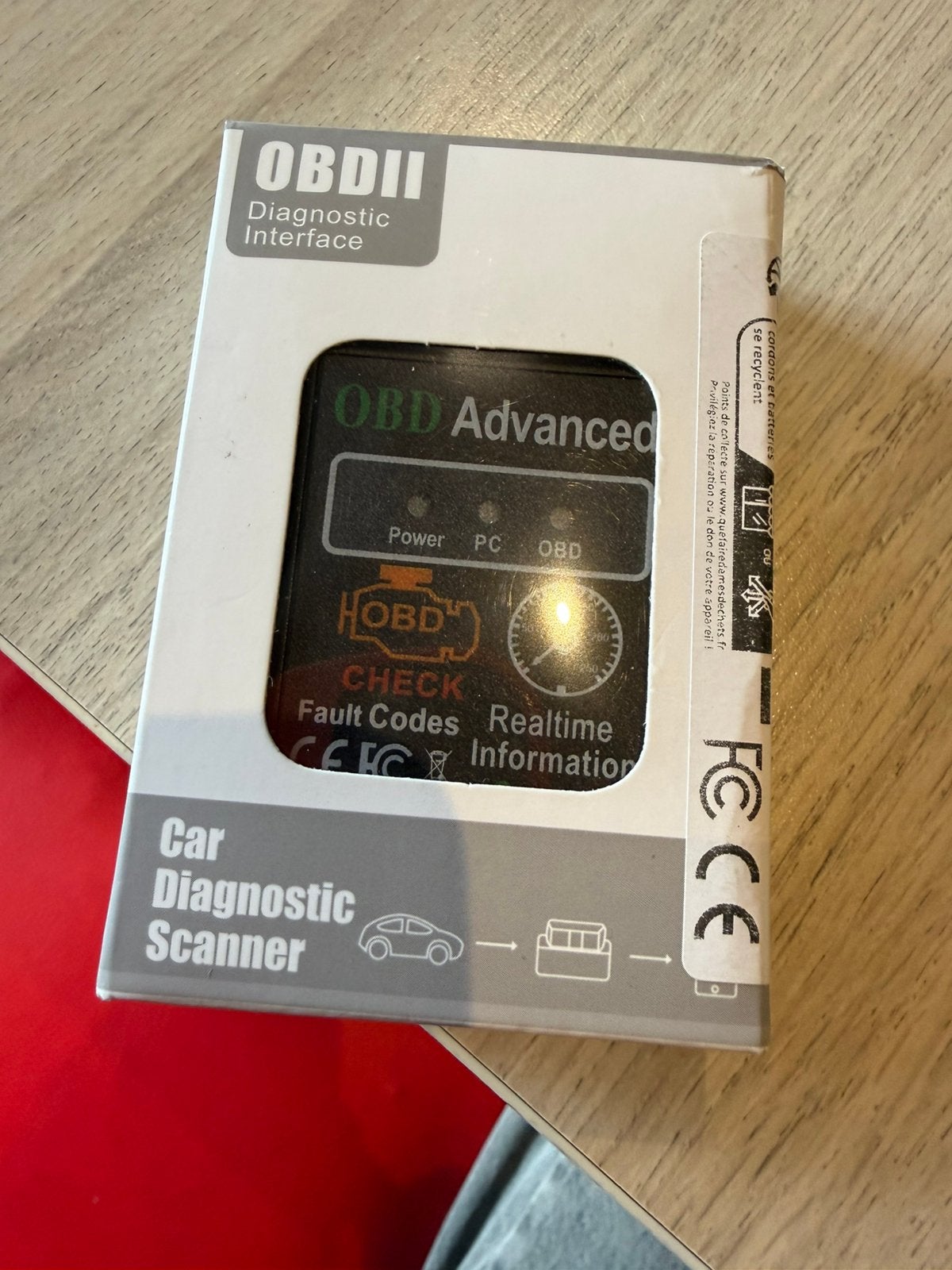 Bluetooth OBD2 ELM automotive diagnostics tool, Ophalen of Verzenden