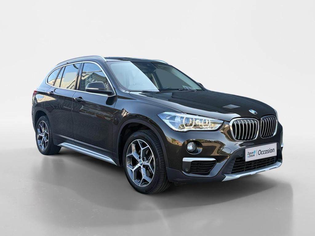 BMW X1 sDrive18i High Executive | Achteruitrijcamera | Leder, Auto's, BMW, 12 maanden, Gebruikt, Euro 6, Automatische klimaatregeling