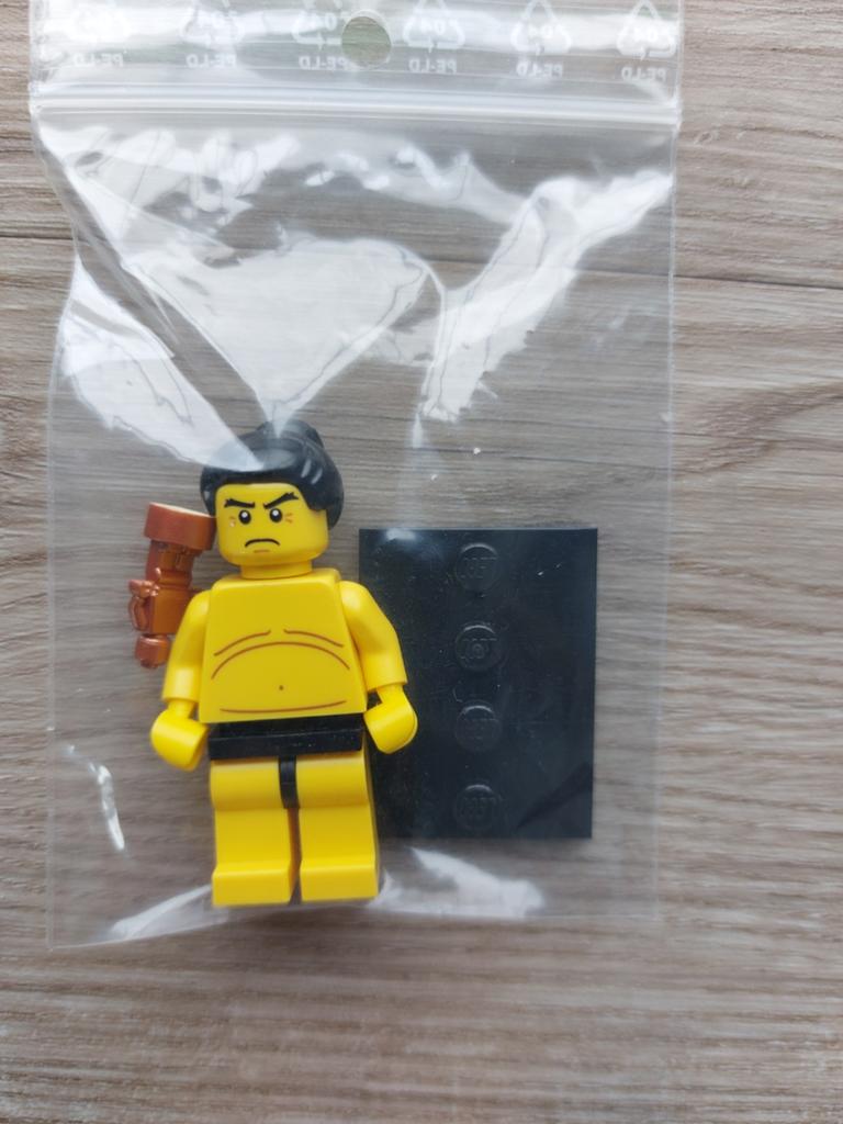 Lego minifiguur serie 3 Sumo worstelaar, Ophalen of Verzenden, Zo goed als nieuw