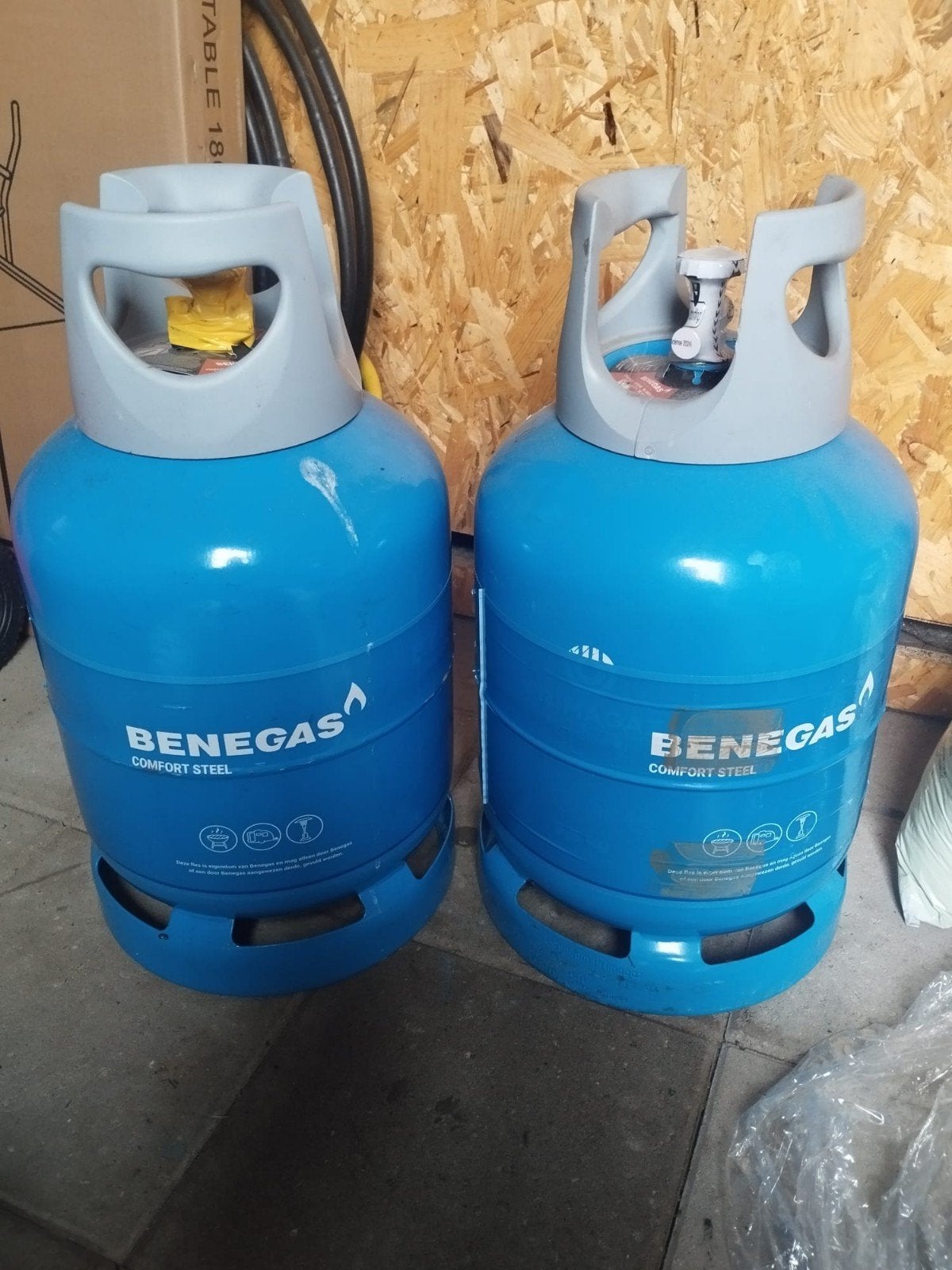 2x Benegas Comfort Steel 9,5 kg gasflessen (vol), Ophalen, Zo goed als nieuw