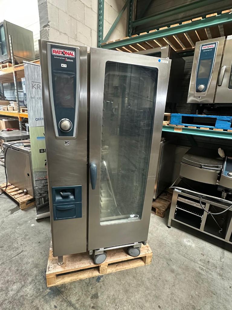 Rational SCC201G WE GAS Zeer nette staat met inrijwagen