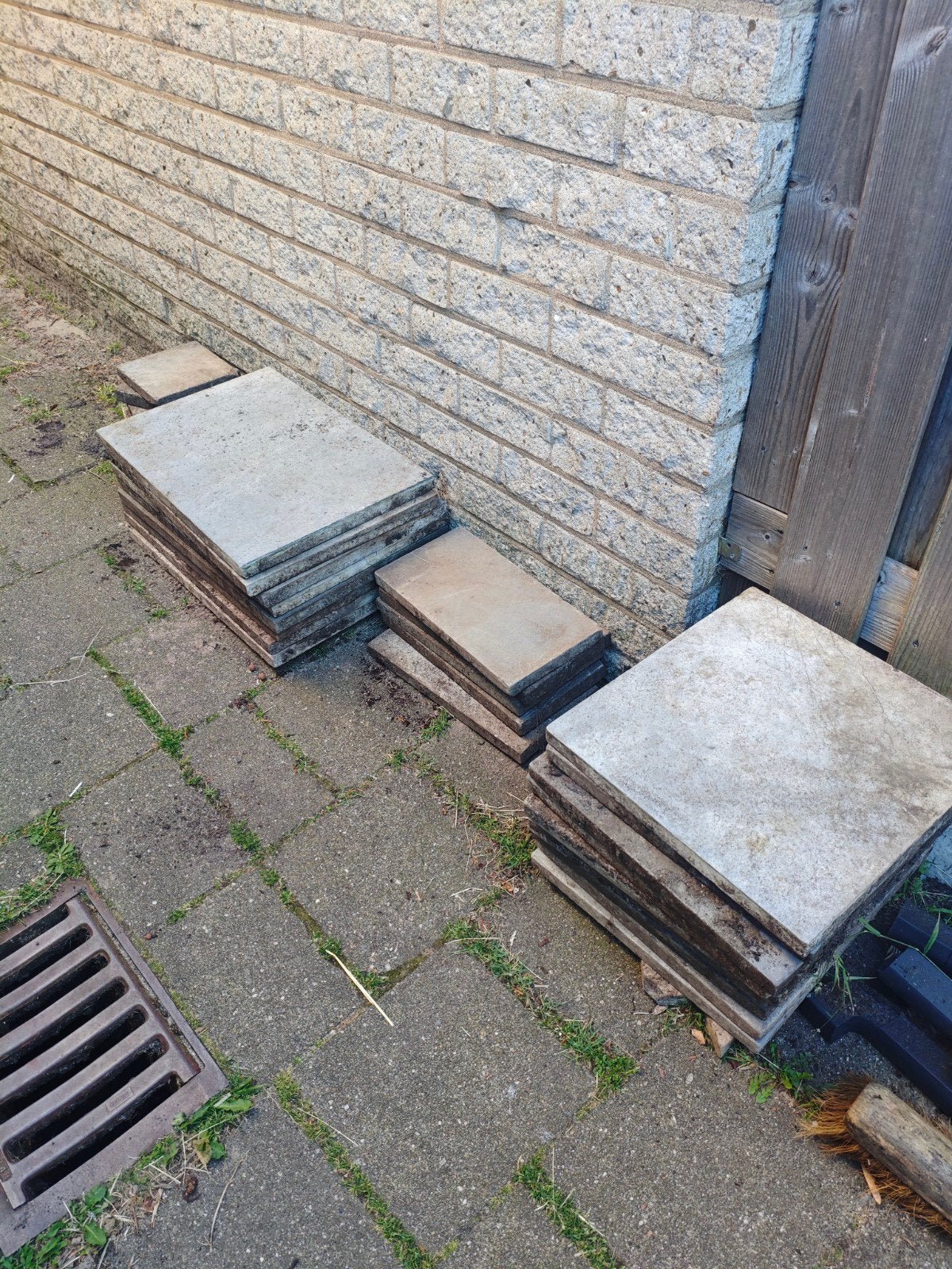 Natuursteen tegels grijs/blauw voor tuin (ca. 20m2), Ophalen of Verzenden, Gebruikt, Natuursteen, Terrastegels