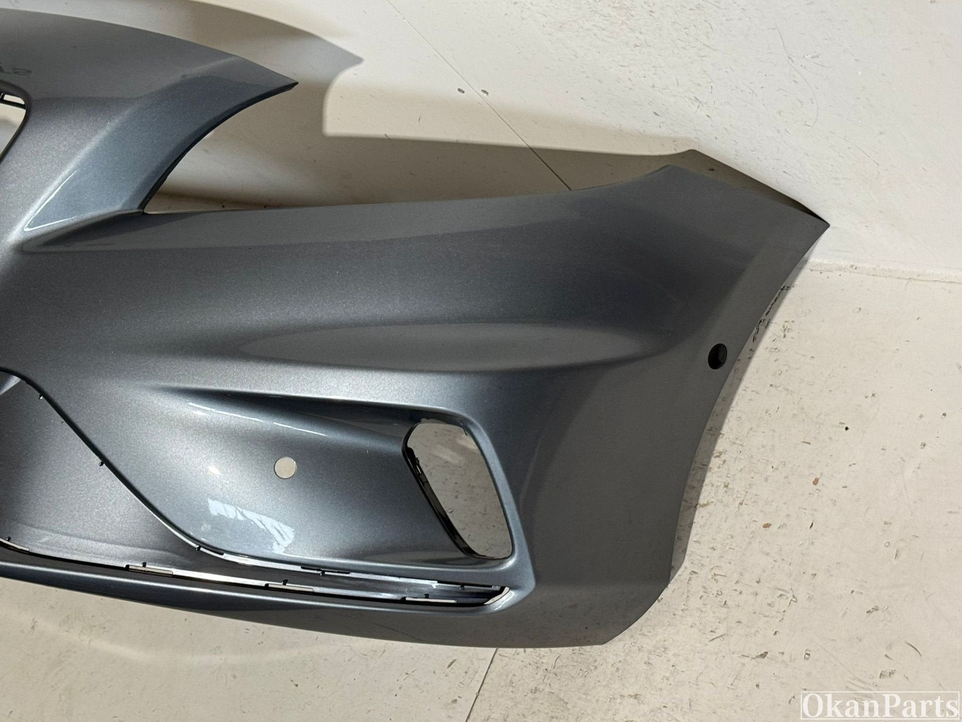 Volvo V40 R-Design voorbumper 31347085, Ophalen of Verzenden, Gebruikt, Voor, Bumper