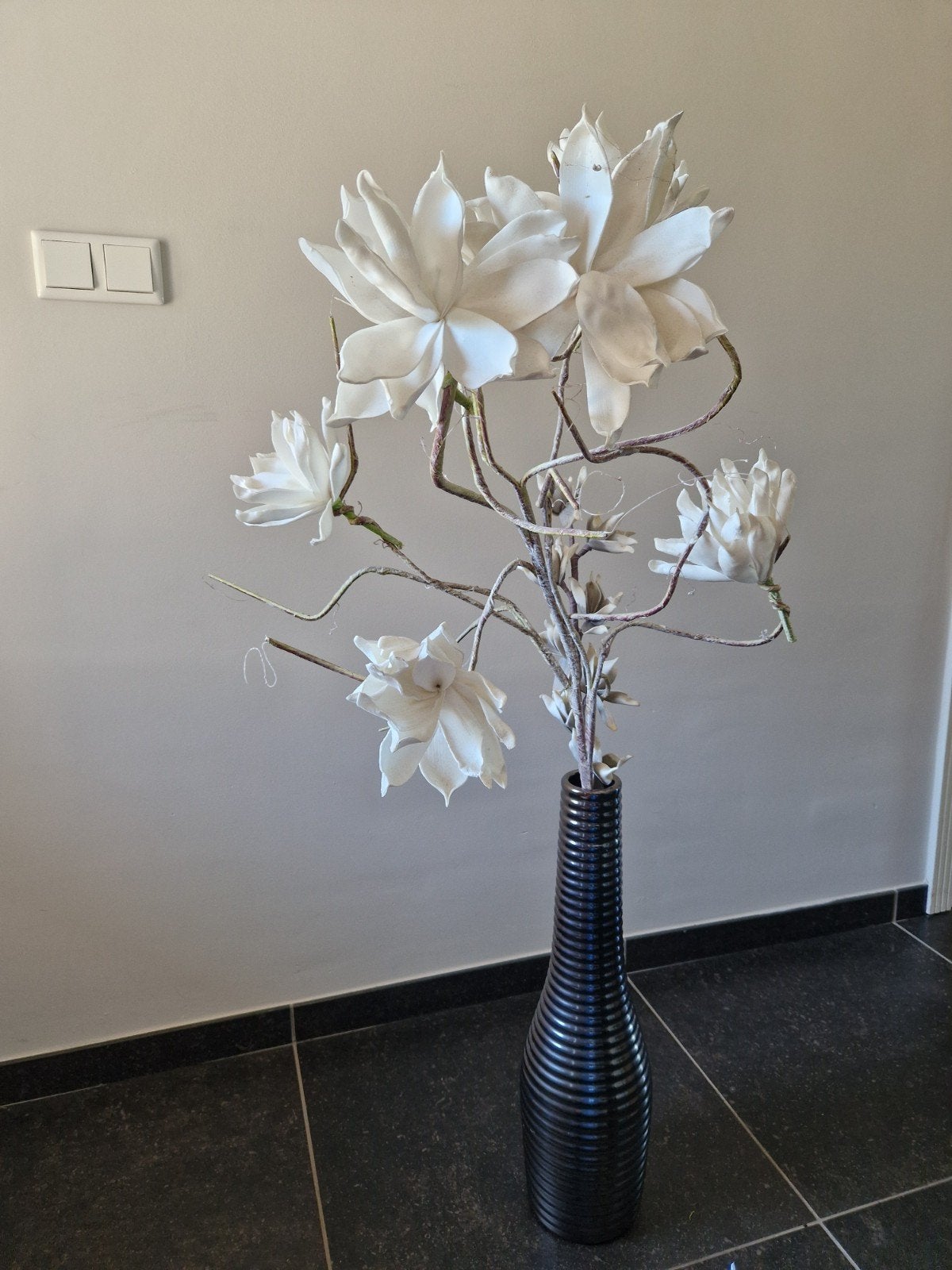 Decoratieve vaas met kunstbloemen, Ophalen, Wit, Overige materialen, 50 tot 75 cm