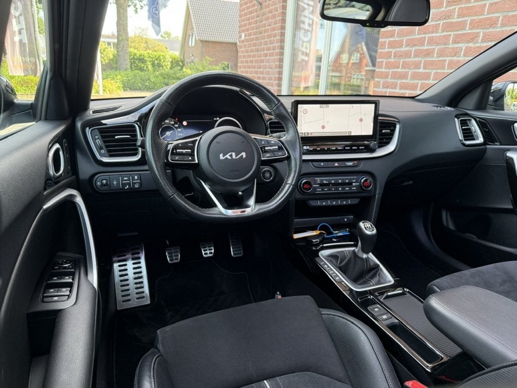 Kia ProCeed 1.0 T-GDi GT-PlusL. VIRTUAL.COCKPIT / SCHUIF.KAN, Auto's, Gebruikt, Adaptive Cruise Control, Origineel Nederlands
