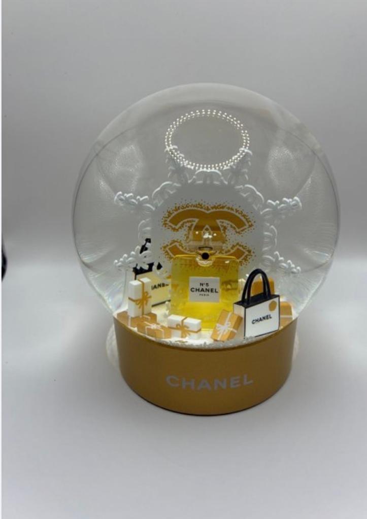 Chanel No 5 Sneeuwglobe - Speciale Editie, Verzamelen, Parfumverzamelingen, Ophalen of Verzenden, Zo goed als nieuw