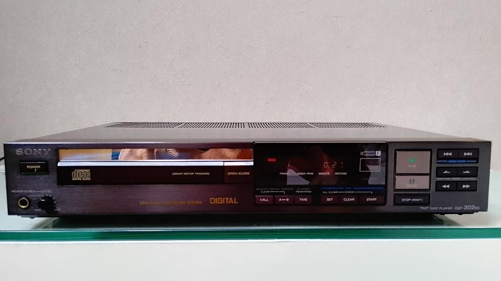 Sony CDP-302 ES "VINTAGE" -"GERESERVEERD VOOR KARMAN", Ophalen of Verzenden, Gebruikt, Sony