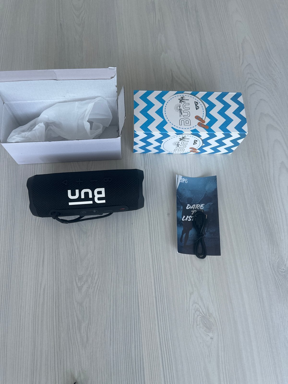 Draagbare Bluetooth Speaker - Zo goed als nieuw, Zo goed als nieuw, Draagbare speaker, Bluetooth, Minder dan 60 watt