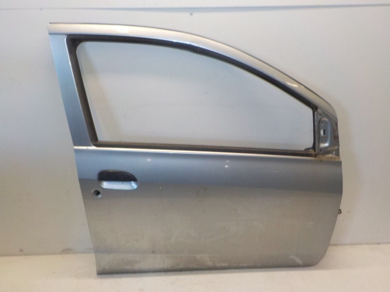 Portier rechts voor Daihatsu Cuore, Auto-onderdelen, Carrosserie en Plaatwerk, Onderdelen@venauto.nl, Van der Ven Autorecycling B.V.