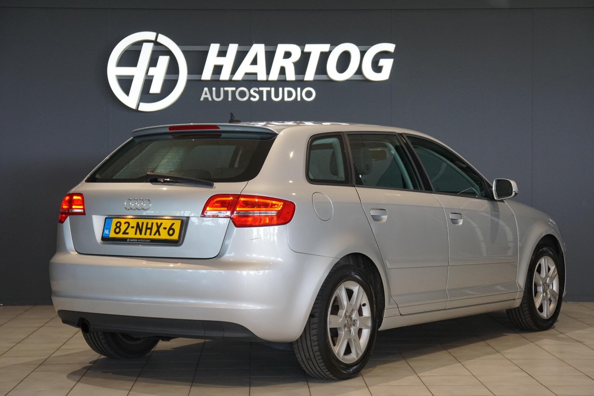 Audi A3 Sportback 1.2 TFSI Attraction Pro Line Business, Auto's, Audi, Voorwielaandrijving, Euro 5, Stof, Gebruikt
