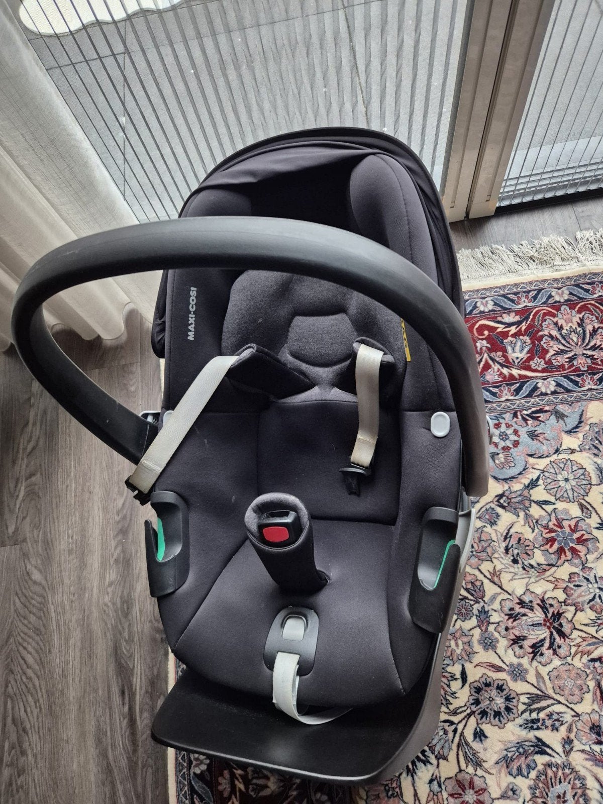 Maxi Cosi Pebble 360 met FamilyFix 360 base, Ophalen, Zijbescherming, Zo goed als nieuw, Isofix