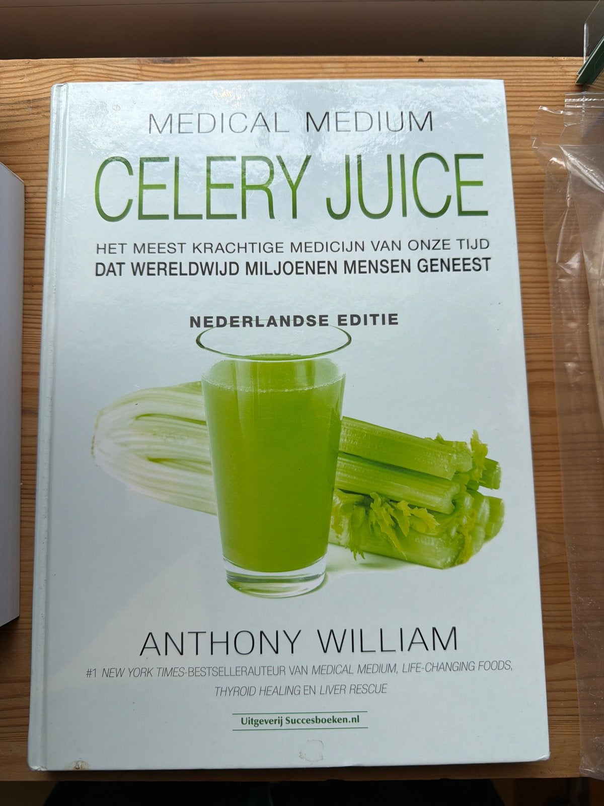 Medical Medium Celery Juice - Anthony William, Boeken, Ophalen of Verzenden, Nieuw, Gezondheid en Conditie