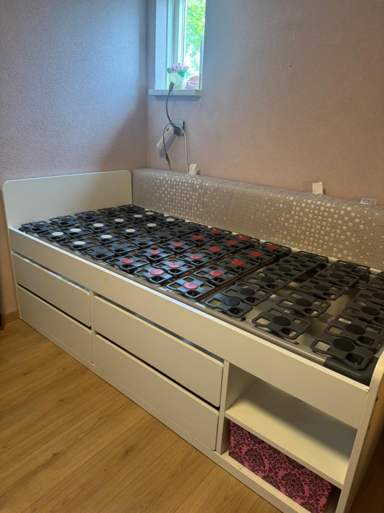 IKEA 1 persoons bed, Huis en Inrichting, Slaapkamer | Bedden, Ophalen, Gebruikt, 90 cm, Eenpersoons