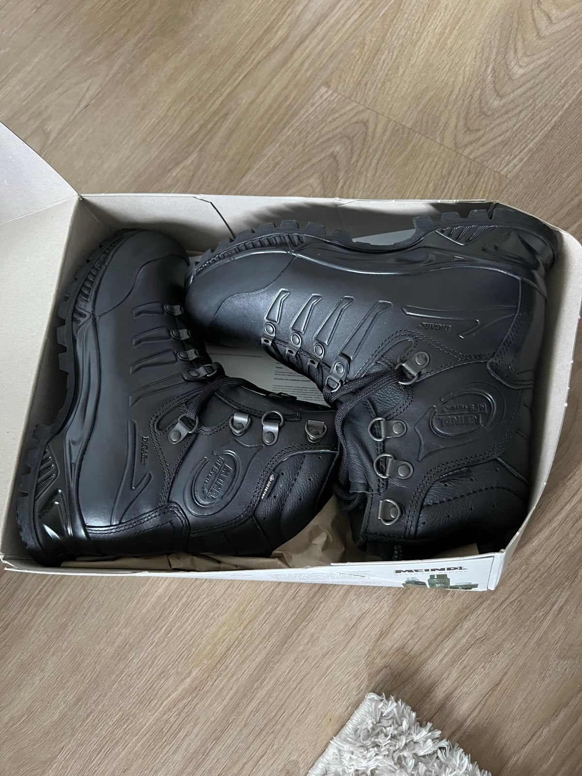Meindl Werkschoenen Maat 39.5 - Nieuw in Doos, Ophalen of Verzenden, Nieuw