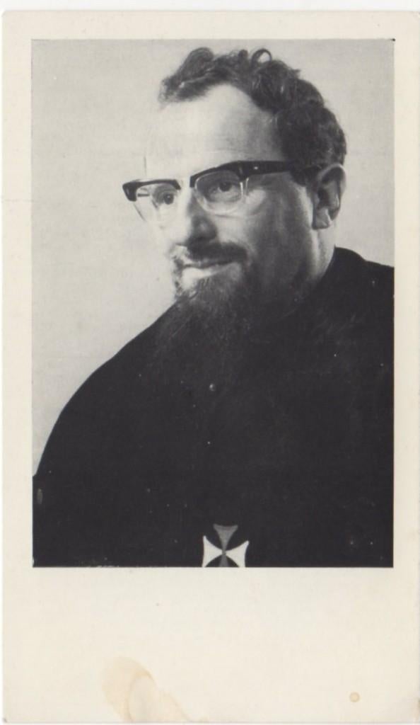 Pater Wim van wetten 1918 Eindhoven + 1964 vermoord Dakwa, Verzamelen, Verzenden