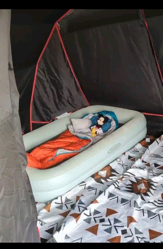 Intex kids travel luchtbed, opstaande randen, Ophalen of Verzenden, Gebruikt, 1-persoons