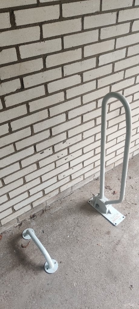 Toiletbeugels, Ophalen, Gebruikt