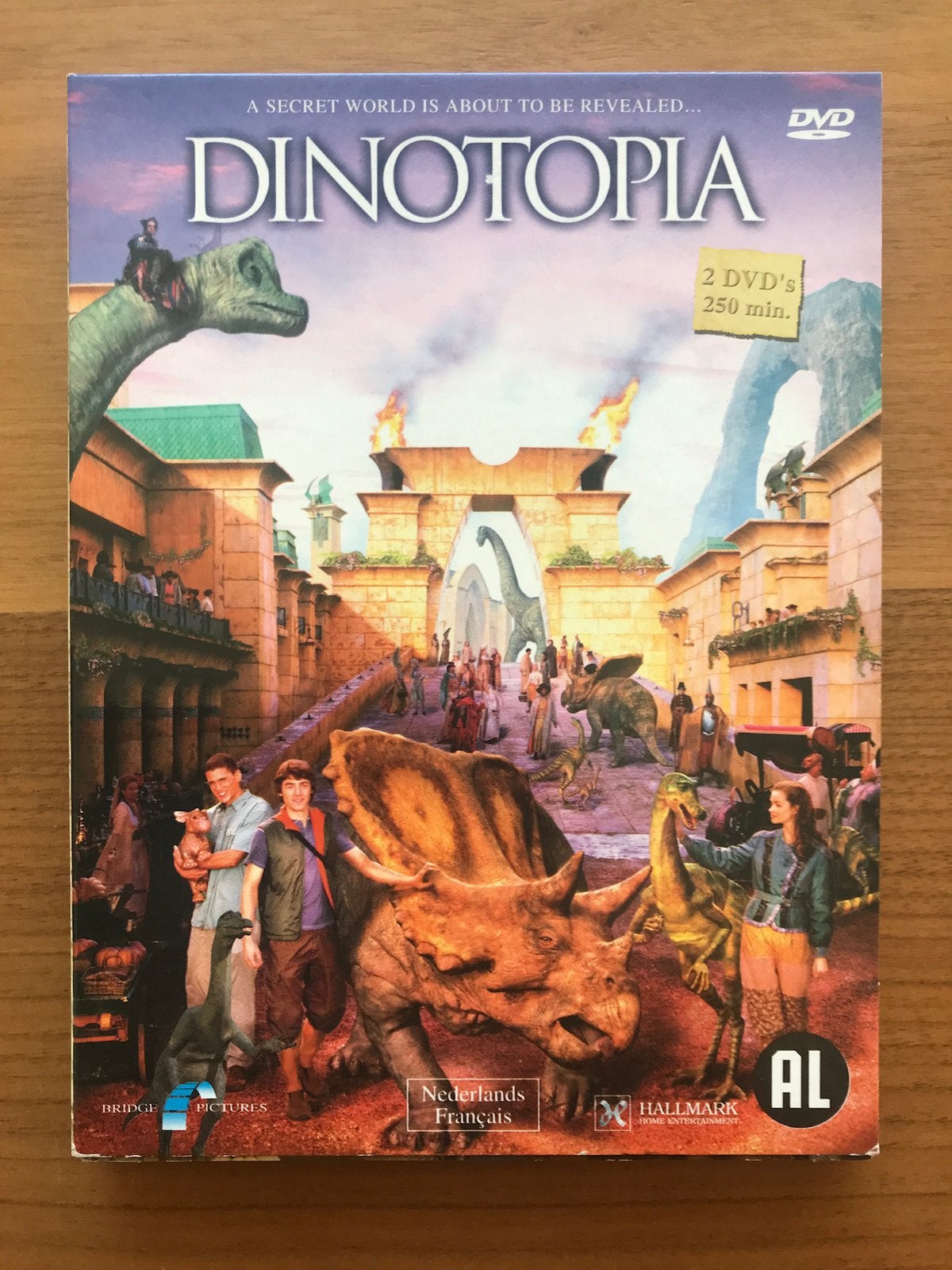 Dinotopia - a Secret World About to be Revealed (2DVD), Cd's en Dvd's, Engels, Nederlands, Fantasy, Ophalen of Verzenden