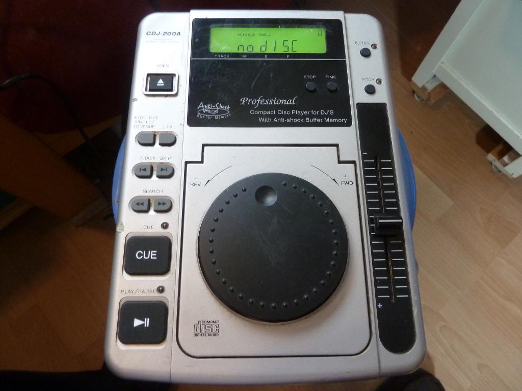 Pioneer CD player for DJ proffesional CDJ-200A, Ophalen of Verzenden, Gebruikt, Dj-set, Pioneer