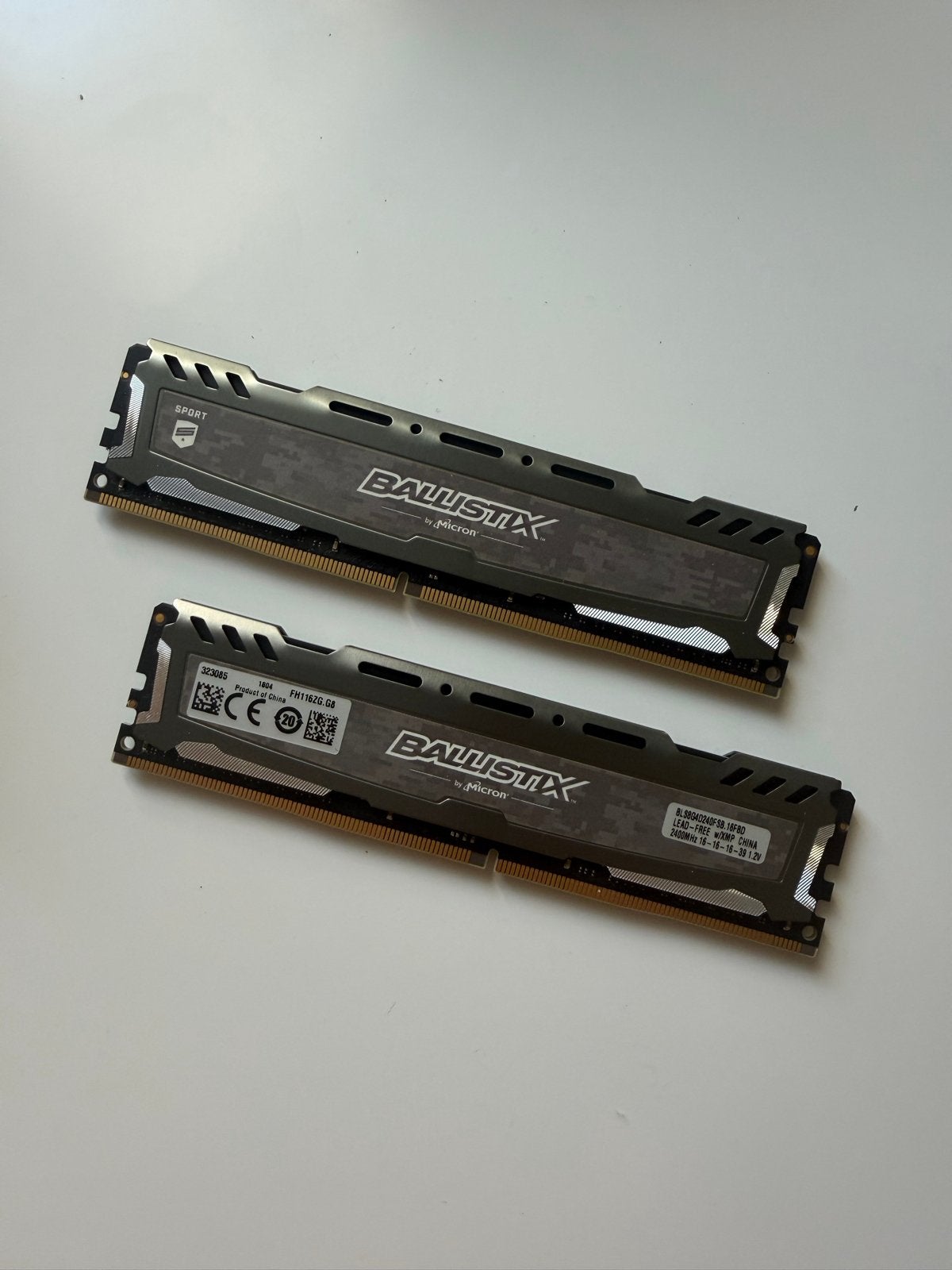 Ballistix Sport DDR4 RAM 16GB (2x8GB) 2400MHz, Computers en Software, Gebruikt, Server, DDR4, Ophalen of Verzenden
