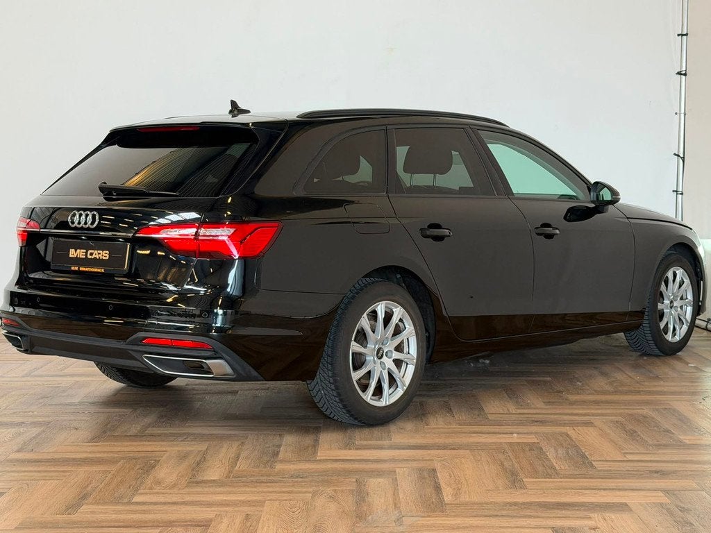 Audi A4 Avant 35 TFSI S edition|WEINIG KM|AUTOMAAT|INRUIL MO, Auto's, Stof, Gebruikt, 4 cilinders, Zwart