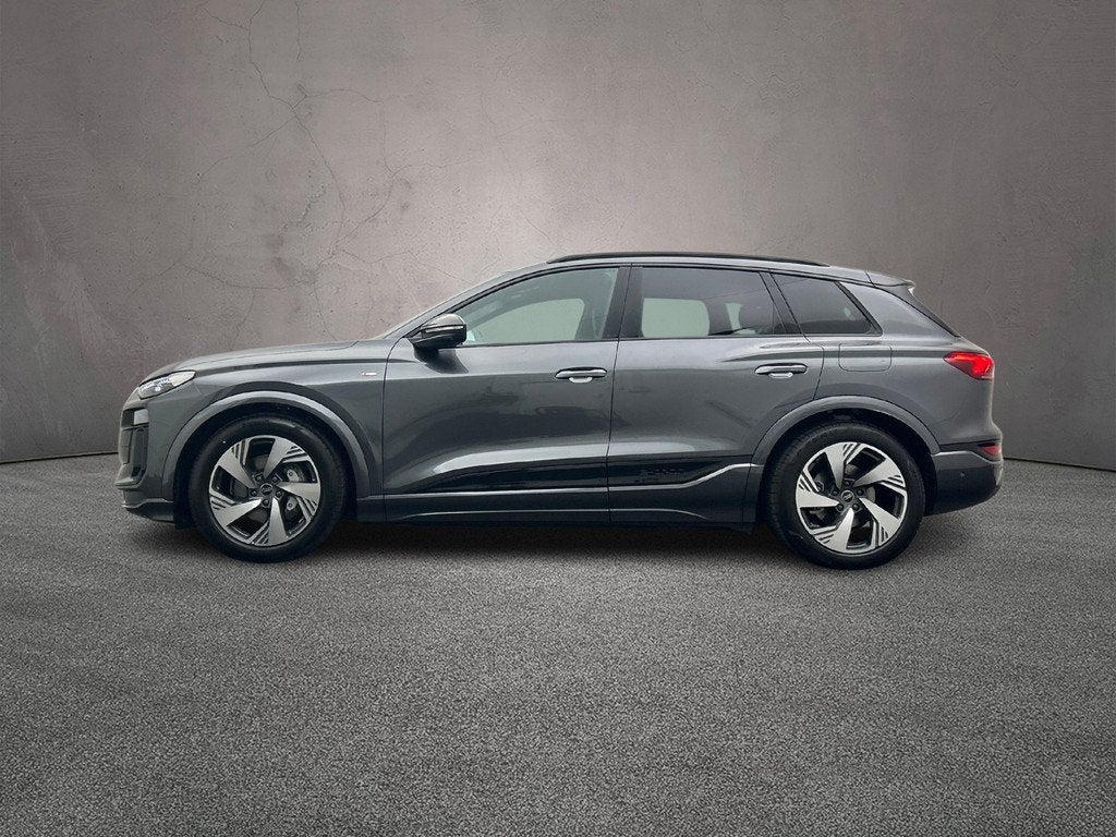 Audi Q6 e-tron, Auto's, Audi, Automaat, 2000 kg, 2100 kg, SUV of Terreinwagen