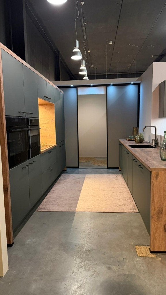 Showroom keuken peter Compleet met APP