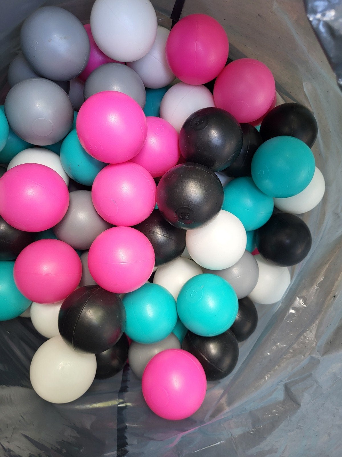 Gekleurde ballenbak ballen, Ophalen of Verzenden, Gebruikt