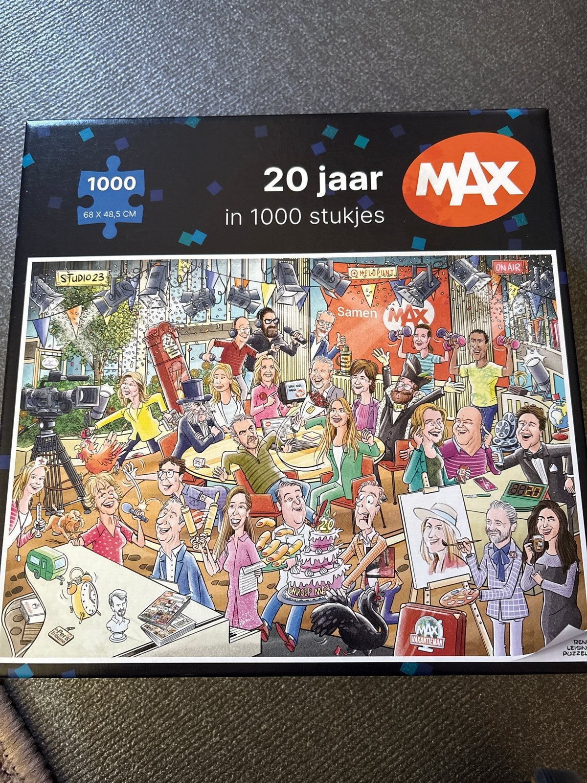 MAX 20 jaar jubileumpuzzel 1000 stukjes, Ophalen of Verzenden, 500 t/m 1500 stukjes, Zo goed als nieuw, Legpuzzel