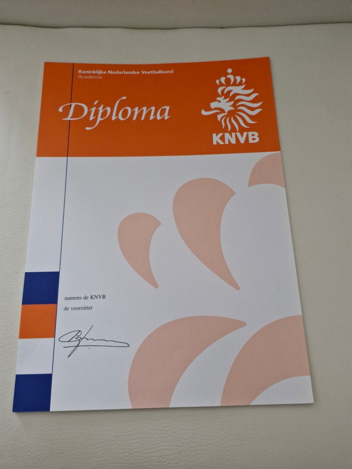 KNVB diploma zelf in te vullen, Verzamelen, Ophalen of Verzenden, Overige binnenlandse clubs