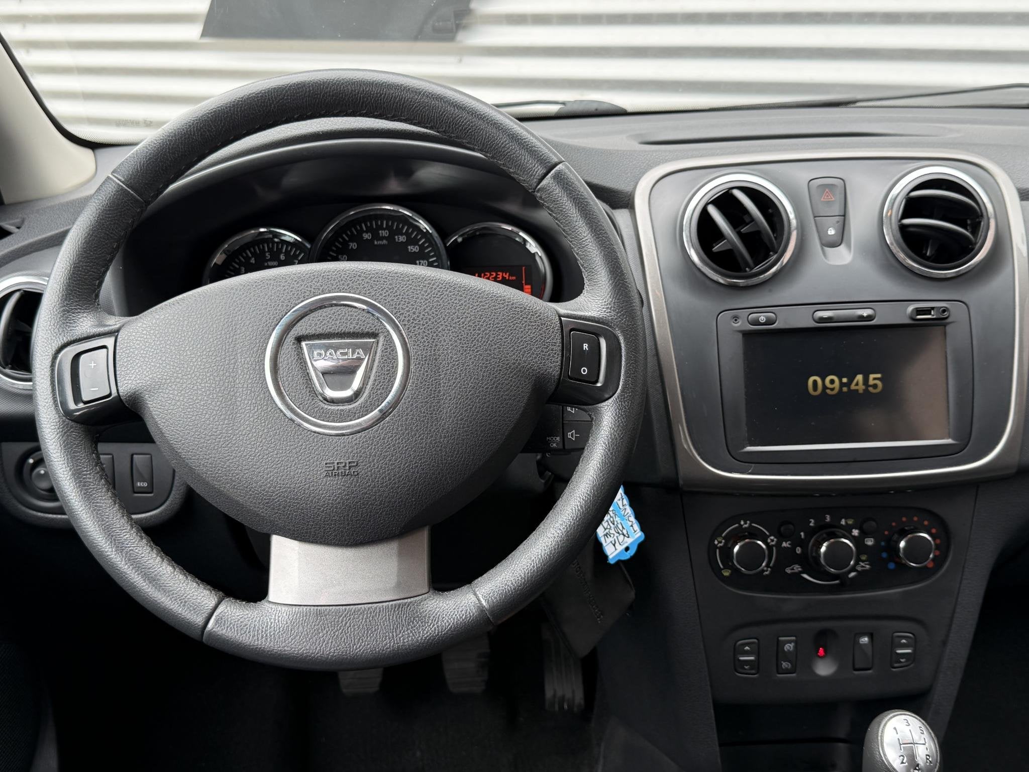 Dacia Sandero 0.9 TCe Stepway Lauréate 1e Eigenaar|Airco|Cr, Auto's, Dacia, Voorwielaandrijving, Gebruikt, 31 €/maand, Parkeersensor