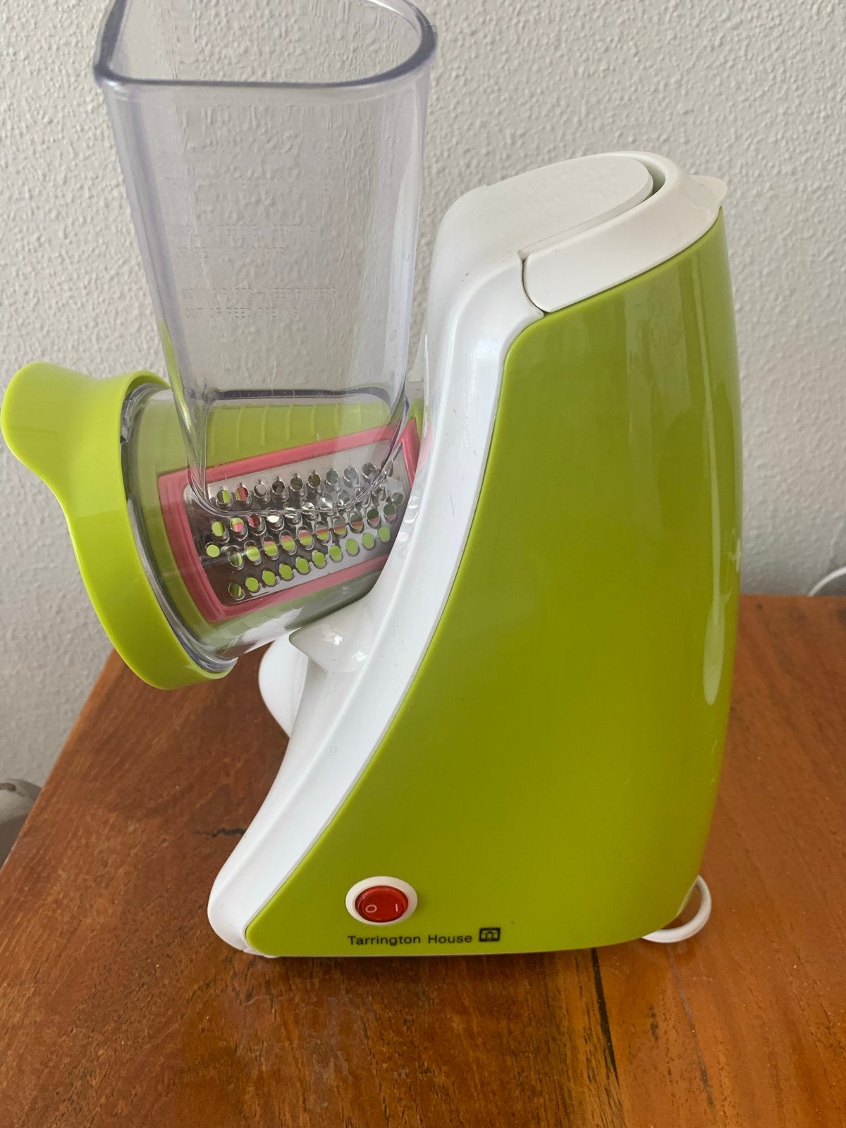 Tarrington House elektrische rasp/snijder, Ophalen of Verzenden, Zo goed als nieuw, Vaatwasserbestendig, Minder dan 1 liter