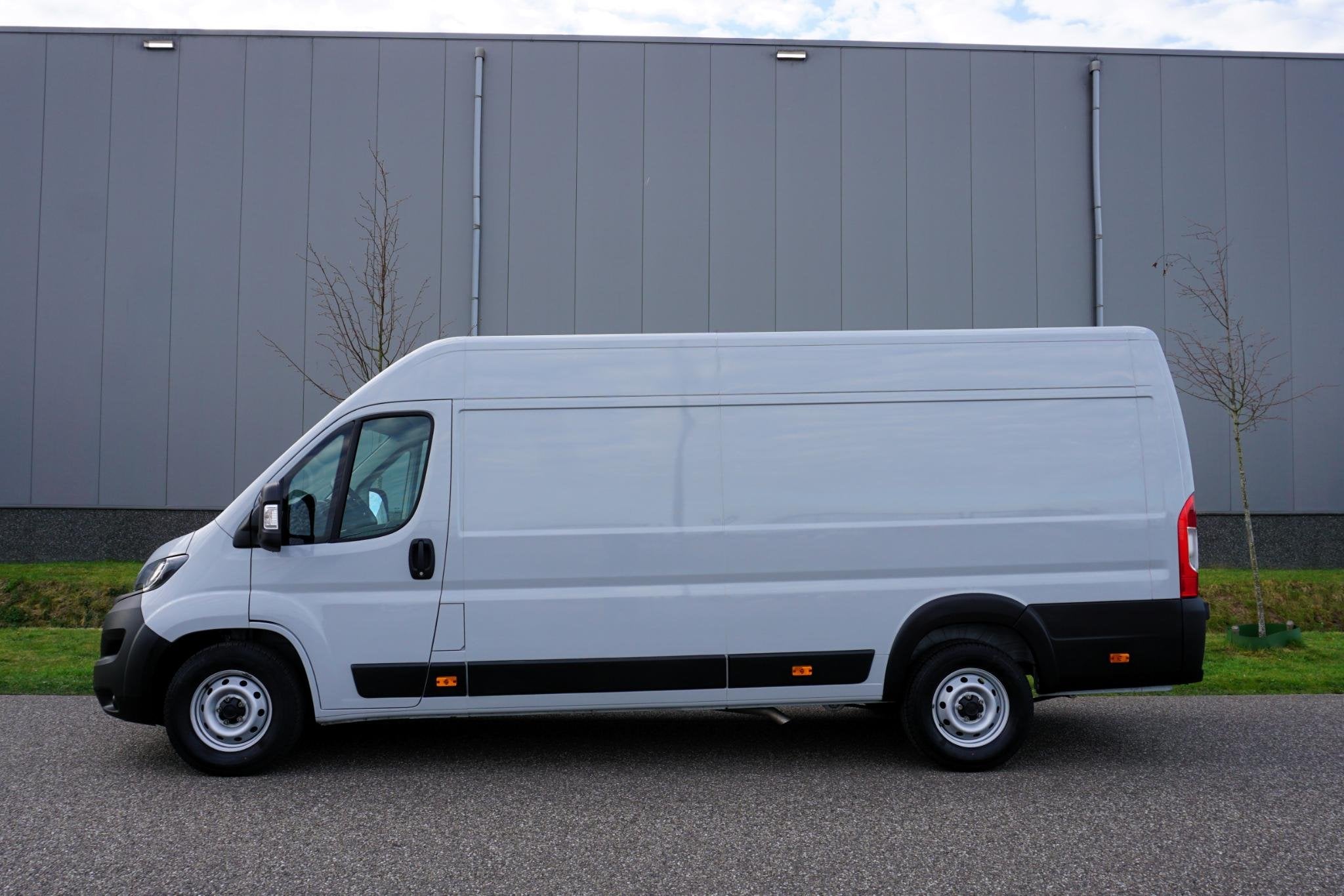 Fiat Ducato 35H 2.2 MultiJet L4H2 180 pk |in topstaat |1e ei, Voorwielaandrijving, Stof, Gebruikt, 4 cilinders