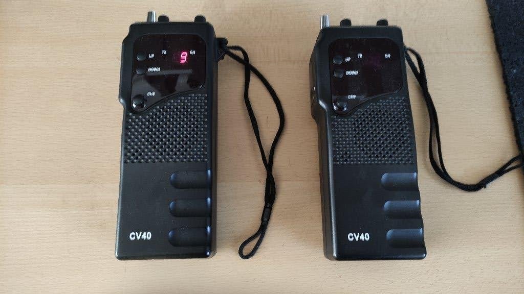27 Mc Portofoons CV40 Set van 2  FM 40 Kanalen 4 Watt, Telecommunicatie, Portofoons en Walkie-talkies, Ophalen of Verzenden, Zo goed als nieuw