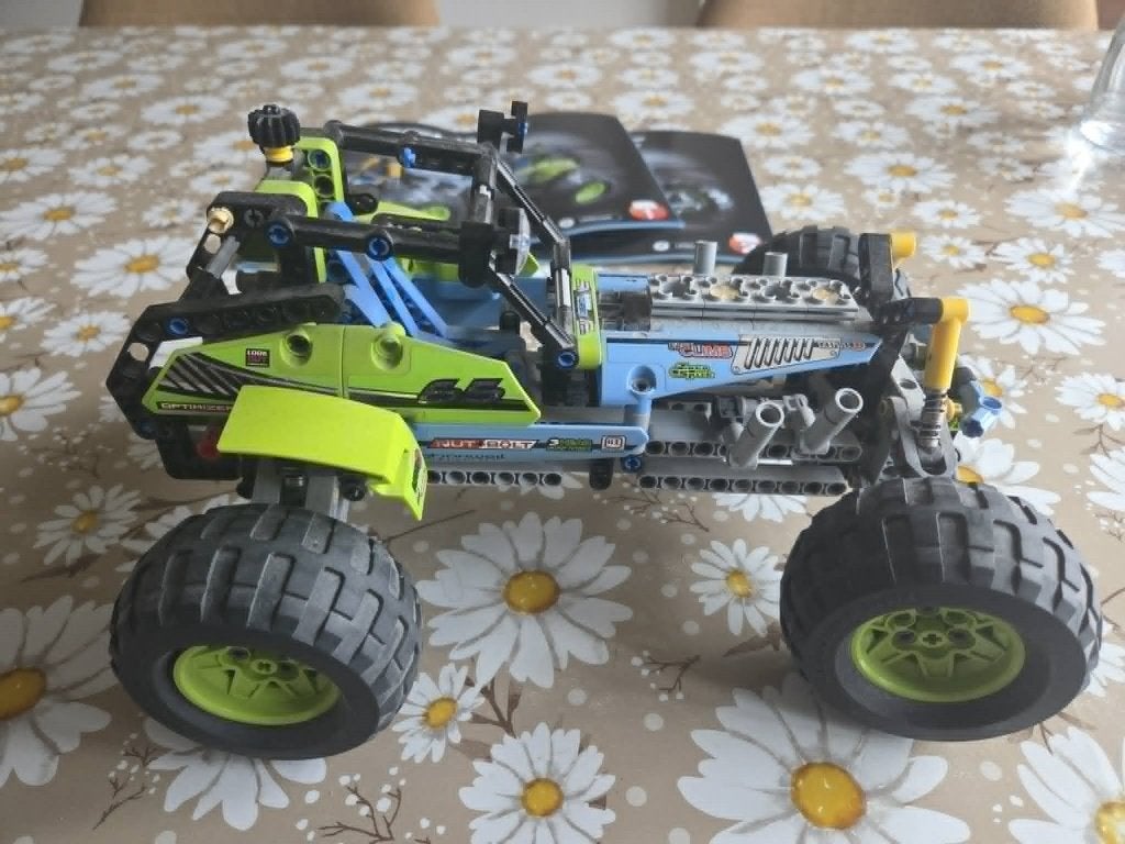 LEGO Technic Off-roader - 42037, Kinderen en Baby's, Lego, Ophalen of Verzenden, Zo goed als nieuw, Technic